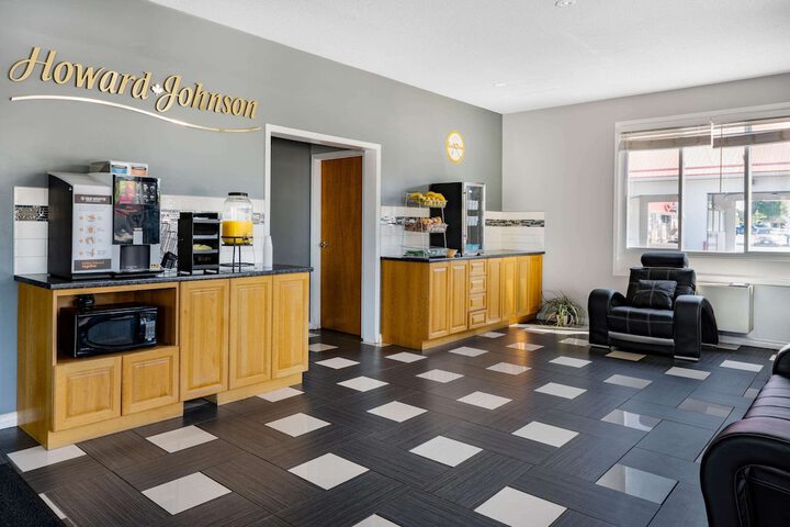 Howard Johnson by Wyndham Gananoque