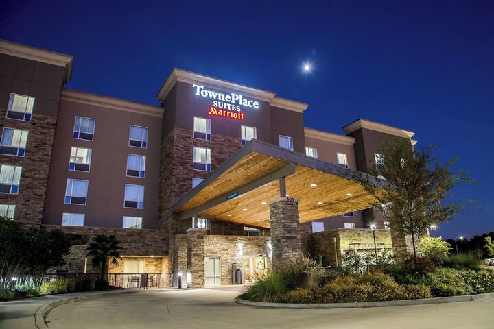 Hotel 3 of 40