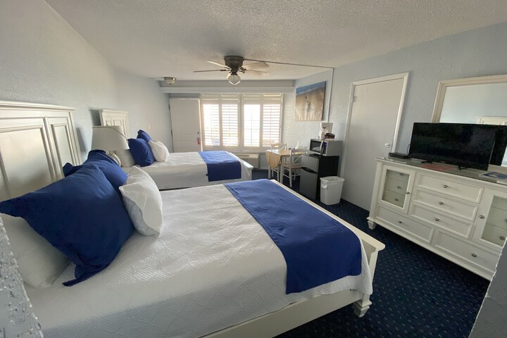 Coral Sands Inn