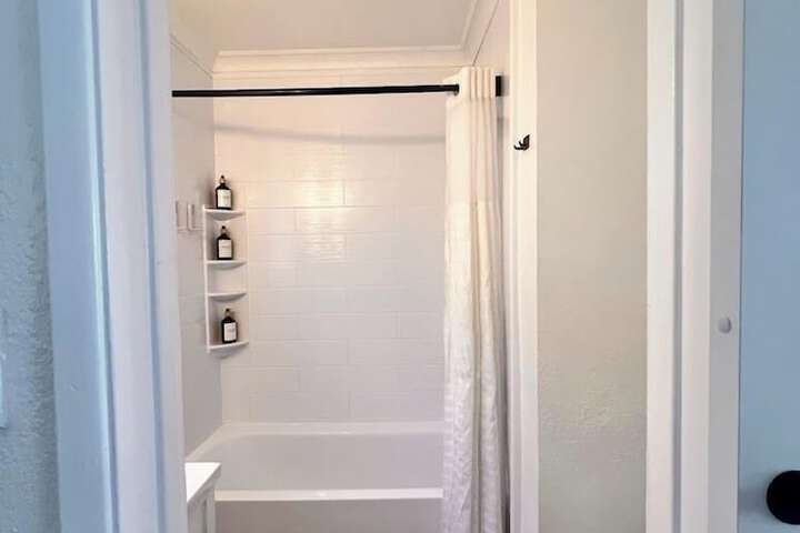 Room 72 of 155