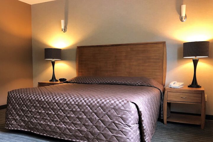 Room 14 of 21