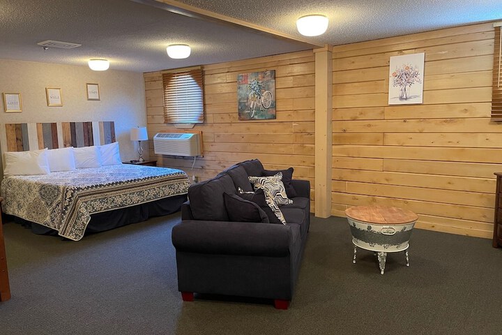 Room 16 of 55