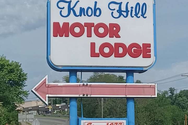 Knob Hill Motor Lodge – Hillsville