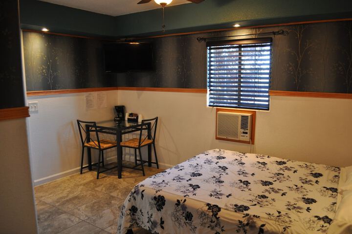 Room 91 of 124