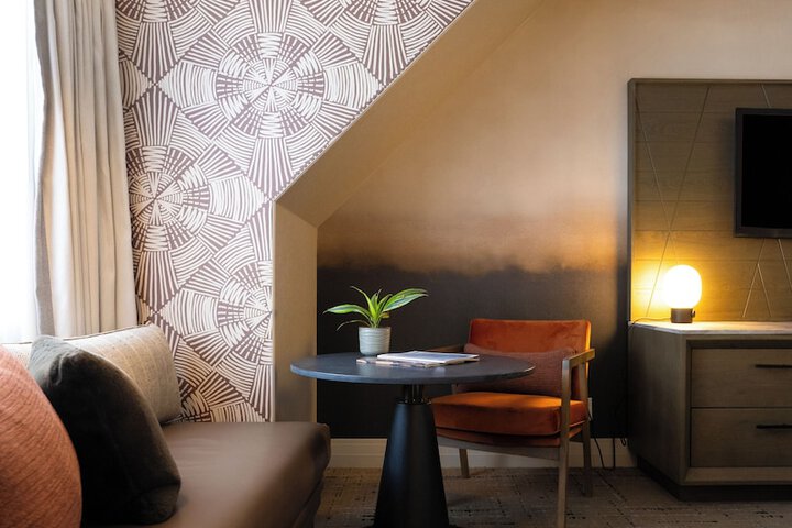 Room 40 of 67