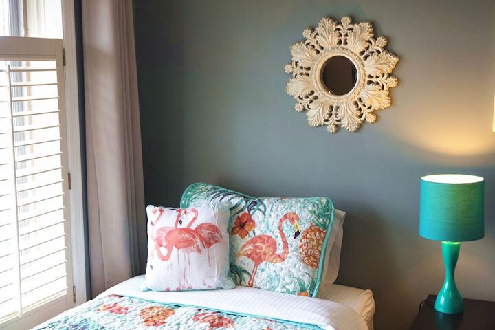 Room 28 of 37