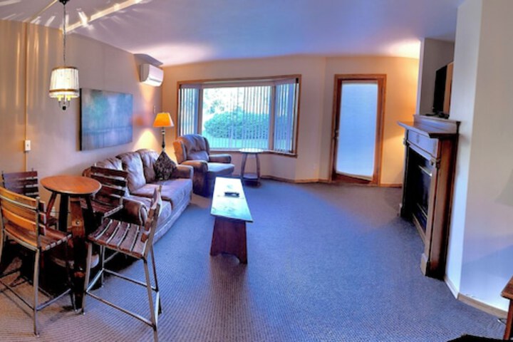 Room 30 of 73