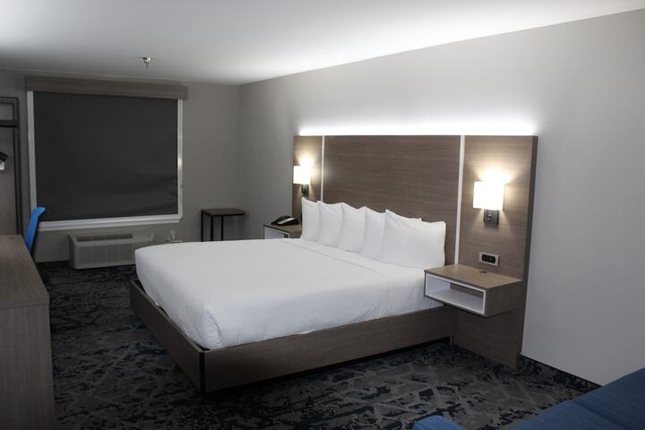 Room 25 of 45