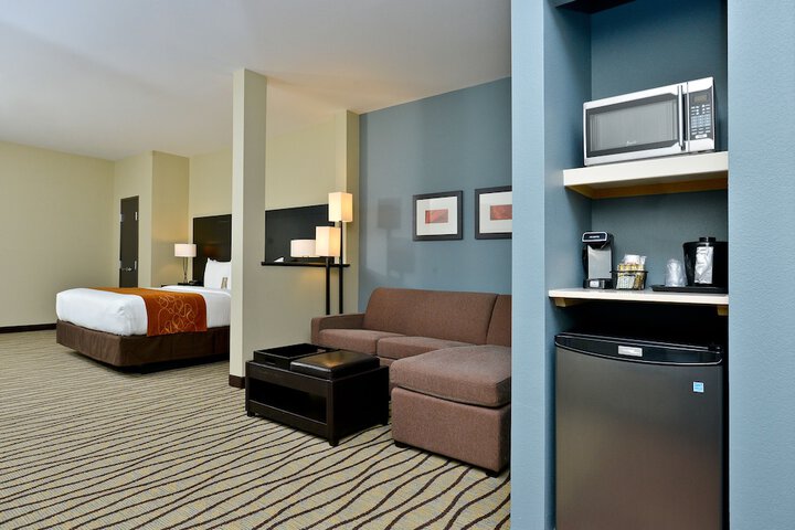 Room 30 of 52