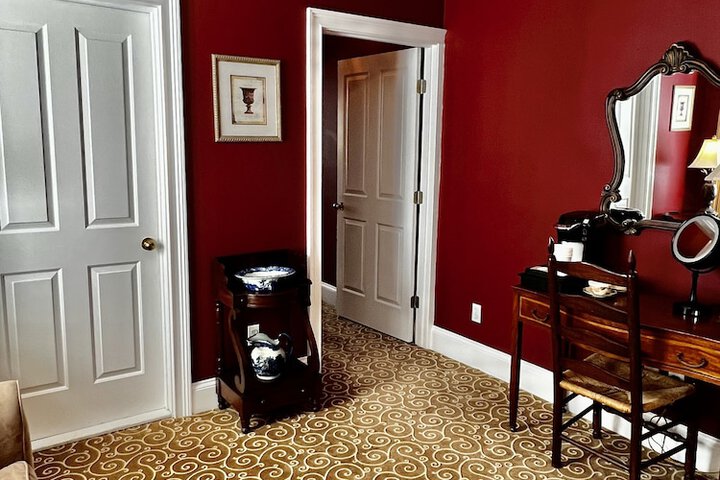 Room 74 of 169
