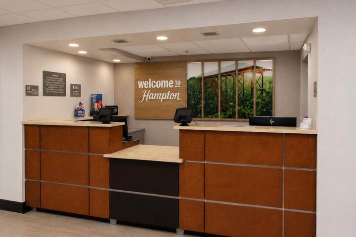 Hampton Inn Summersville