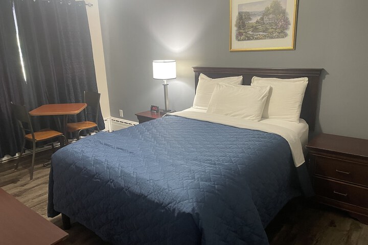 Room 22 of 45