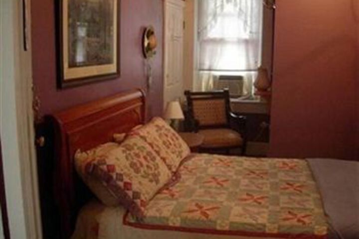Stoltzfus Bed & Breakfast