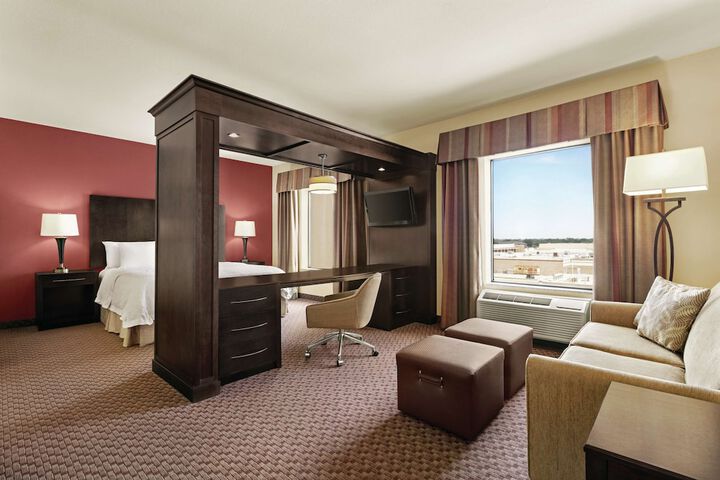 Hampton Inn & Suites Enid