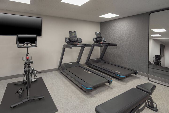 Holiday Inn Express South Burlington Downtown by IHG
