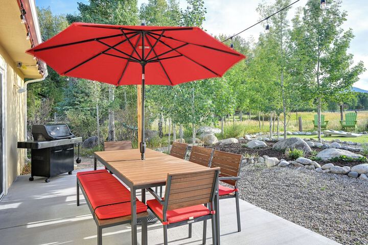Charming Buena Vista Home w / Private Hot Tub!