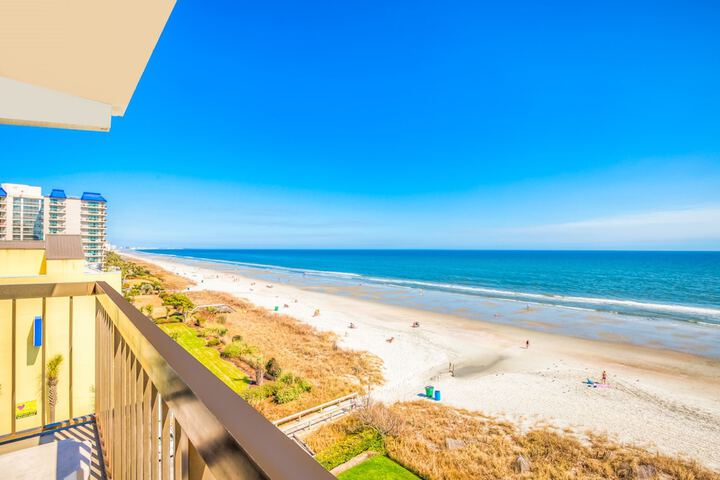 North Shore Oceanfront Resort Hotel with Waterpark