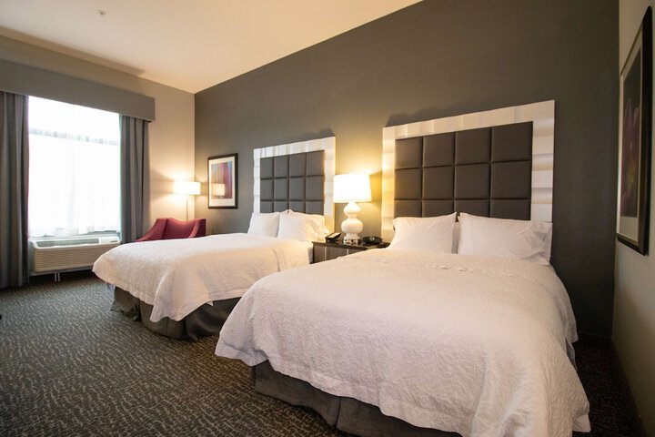 Room 25 of 57