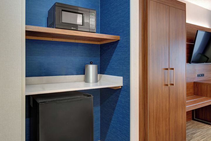 Holiday Inn Express Hotel & Suites West Long Branch by IHG