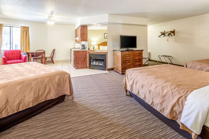 Quality Inn Keystone near Mount Rushmore