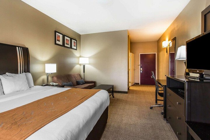 Room 13 of 39