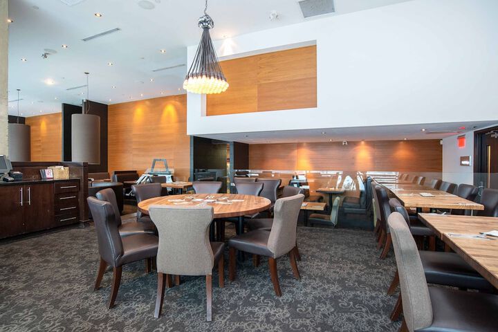 Dining 64 of 78