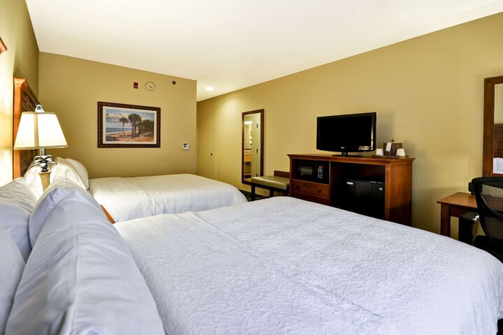 Room 19 of 42