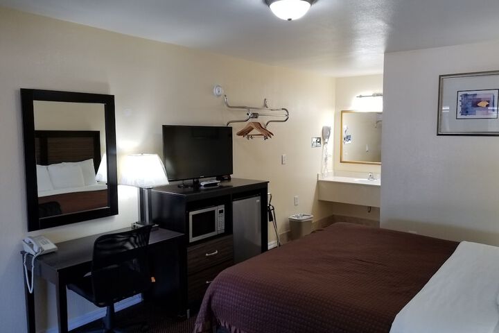 Rodeway Inn Medford South I-5
