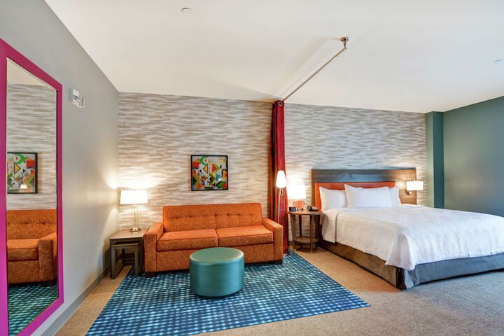 Room 28 of 58