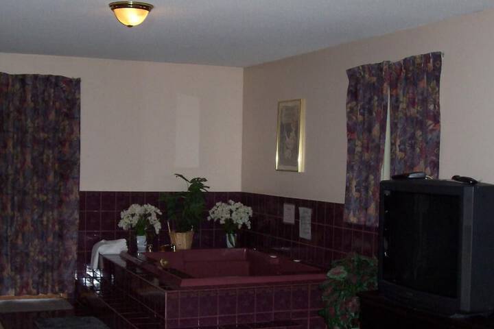 Model a Inn