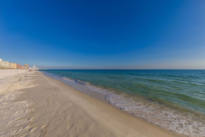 Beach 66 of 92