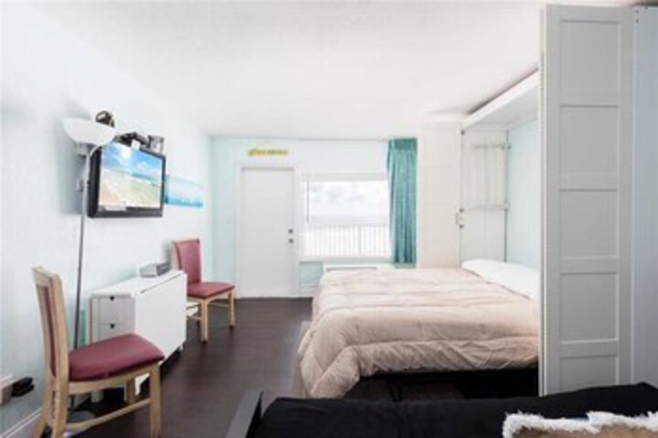 Ocean Jewel 364 Studio Condo
