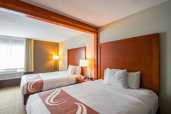 Room 18 of 26