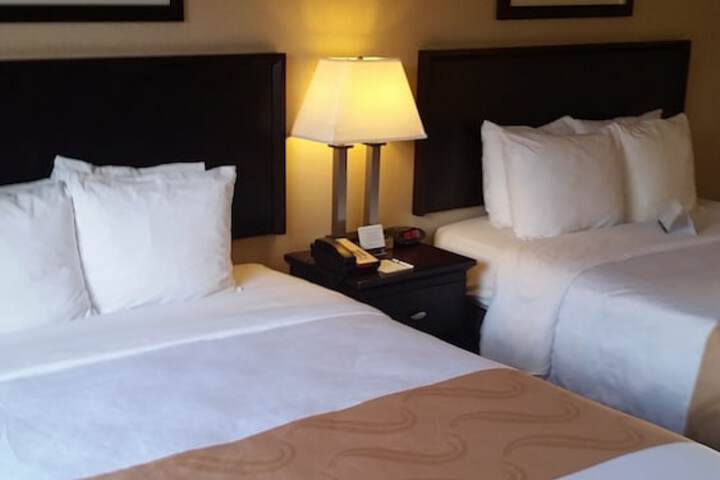 Room 38 of 76