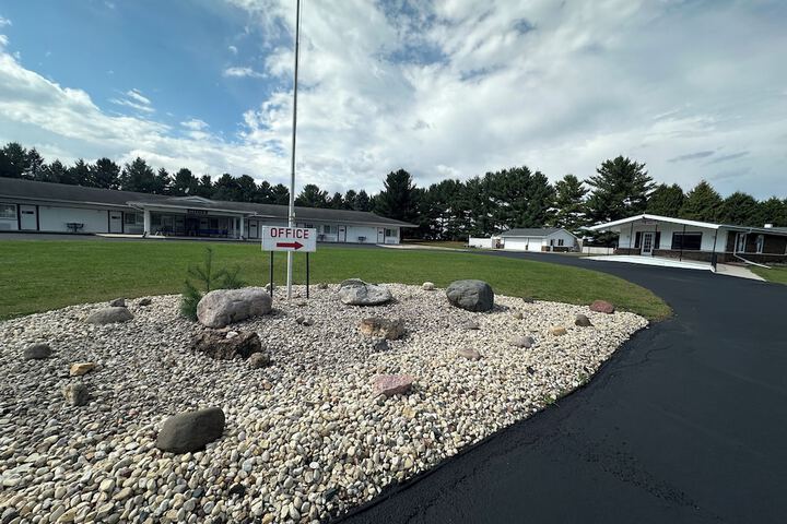 Skyview Motel
