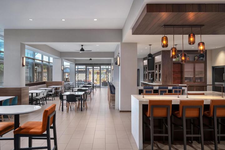 HYATT house Emeryville / San Francisco Bay Area