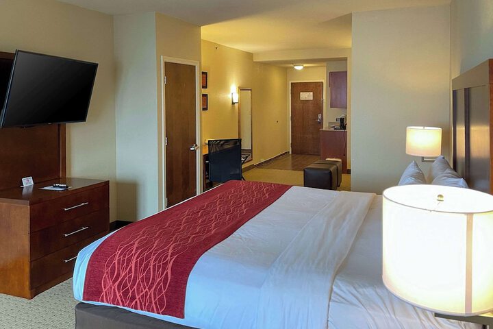 Room 43 of 85