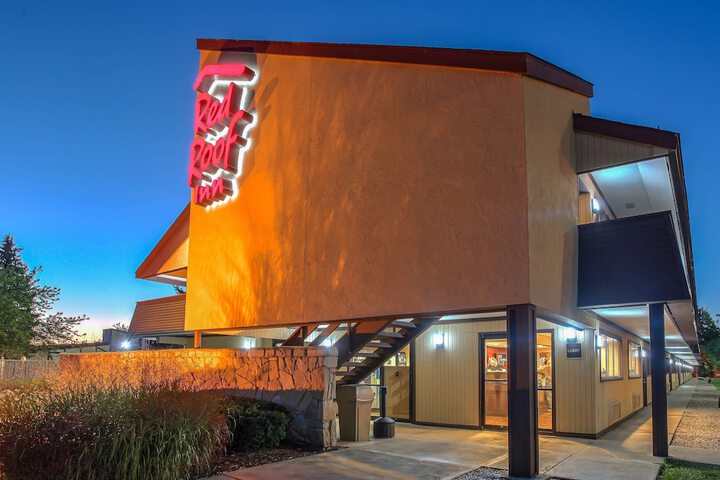 Hotel 4 of 21