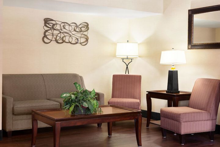 Hotel Interior 5 of 17
