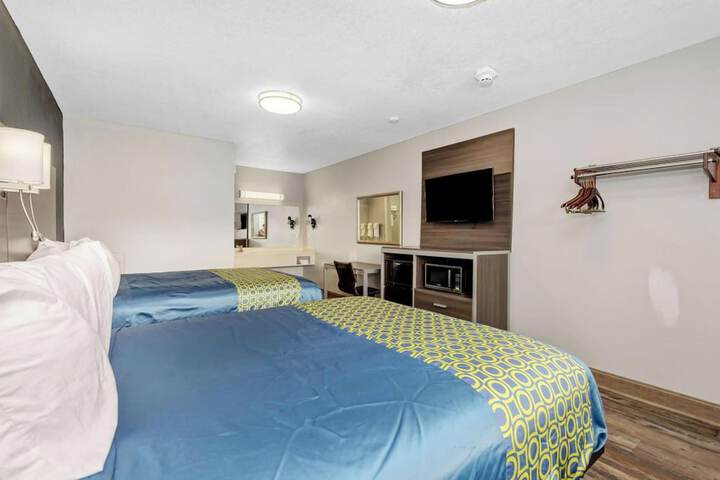 Room 54 of 56