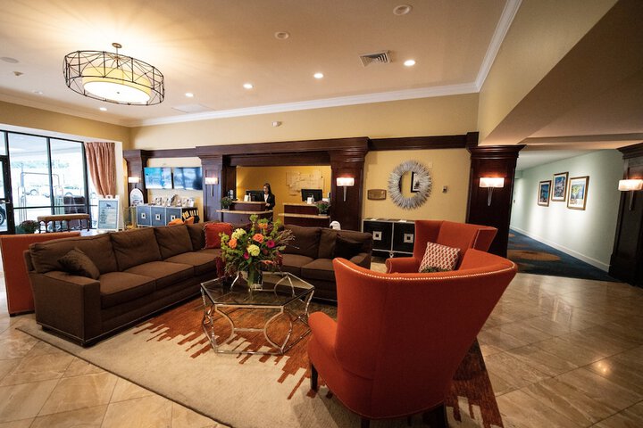 Hotel 8 of 53