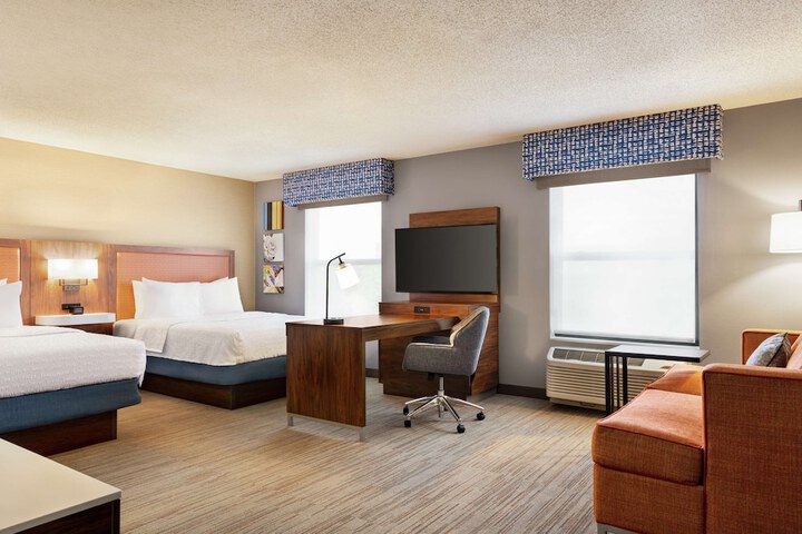Room 14 of 34