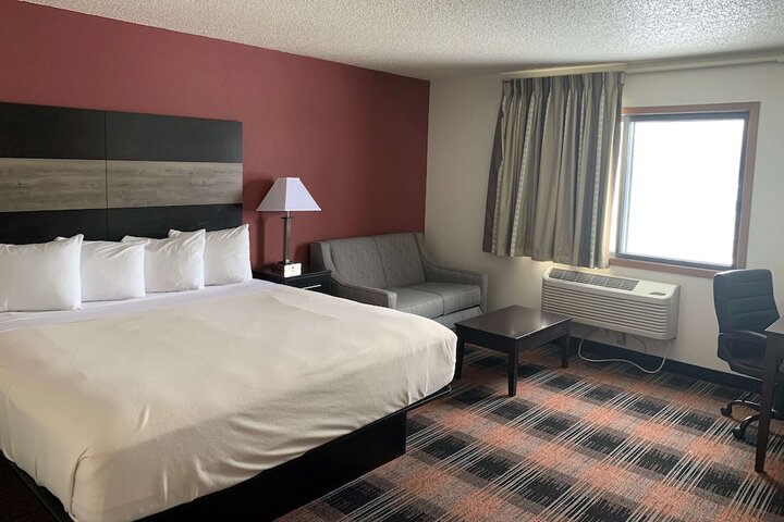 Room 12 of 39