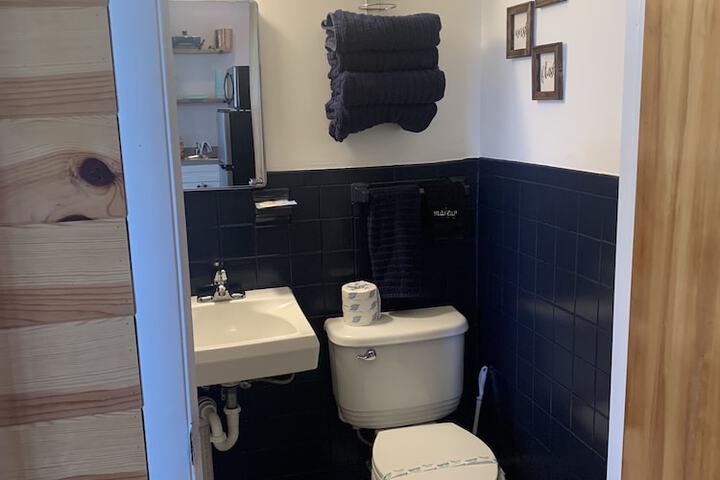Room 42 of 57