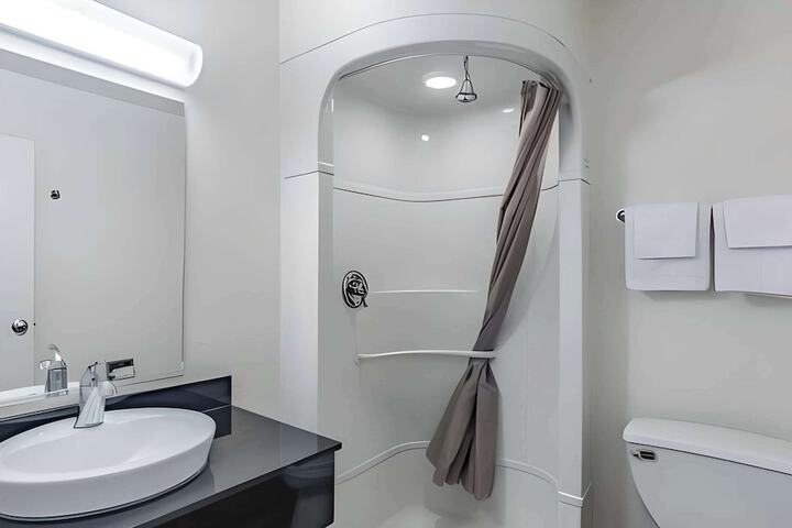Room 12 of 14