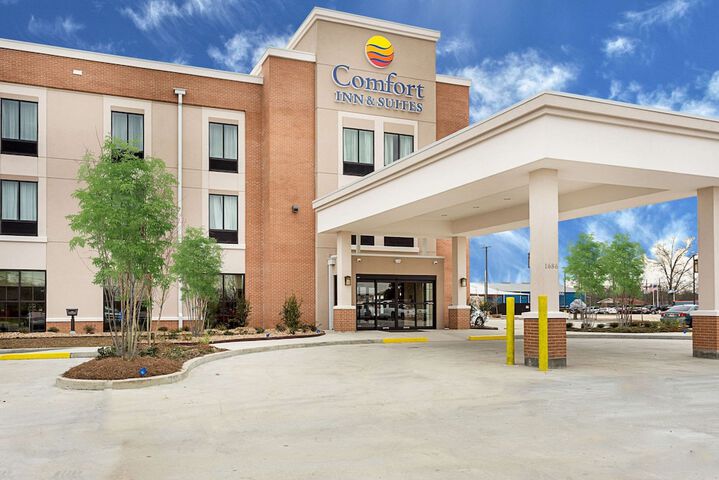 Hotel 4 of 50