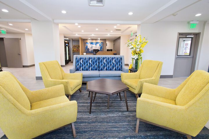 Hotel Interior 19 of 60