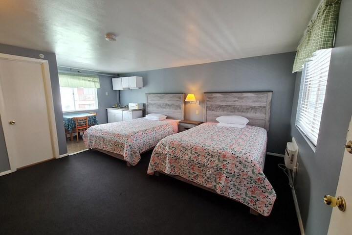 Room 19 of 27