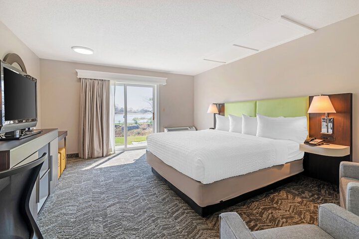 Ogunquit River Inn & Suites