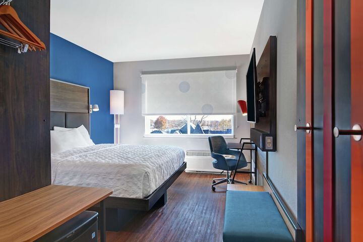 Room 15 of 27
